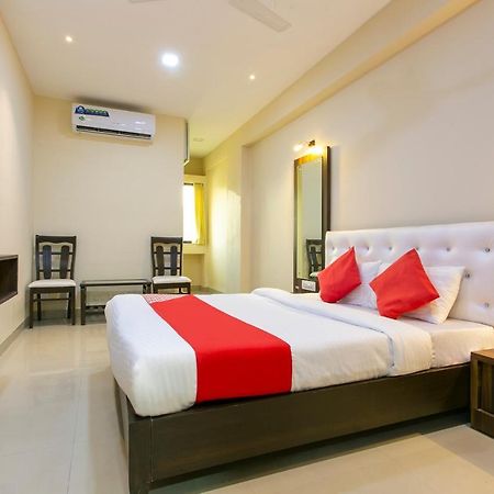 Kalyān Oyo 62220 Hotel Stay Inn מראה חיצוני תמונה