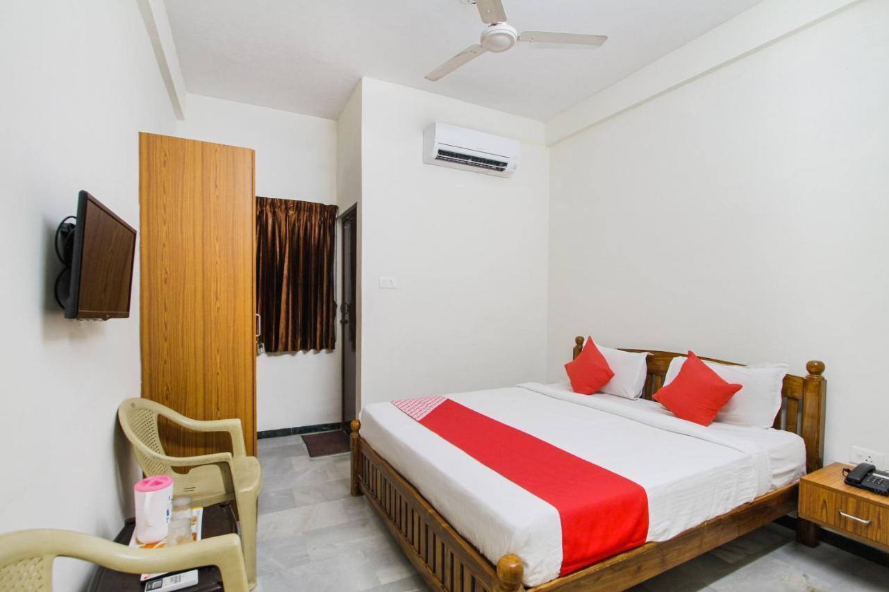 Kalyān Oyo 62220 Hotel Stay Inn מראה חיצוני תמונה