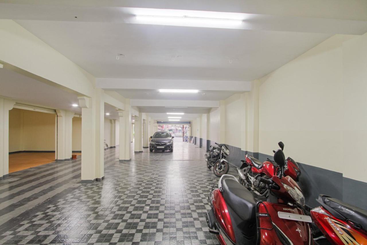 Kalyān Oyo 62220 Hotel Stay Inn מראה חיצוני תמונה